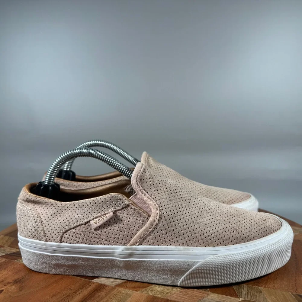 Vans Classic Slip-On Rose Gold Perforated Suede Sneakers Womens 6.0 721356 Pink